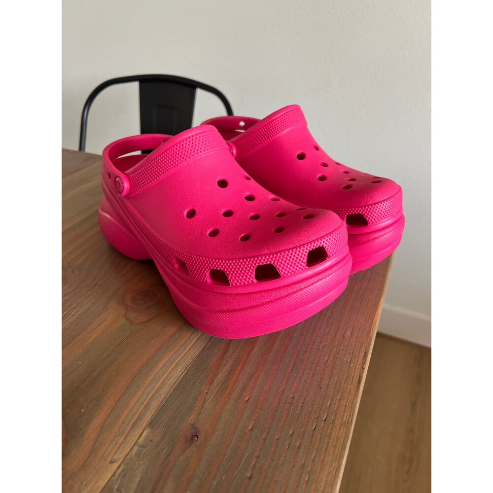 NEW Crocs Platform Bae Clogs Hot Pink Women's Size 11 - Picture 5 of 8